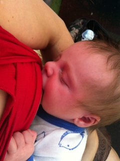 Discreet breastfeeding top